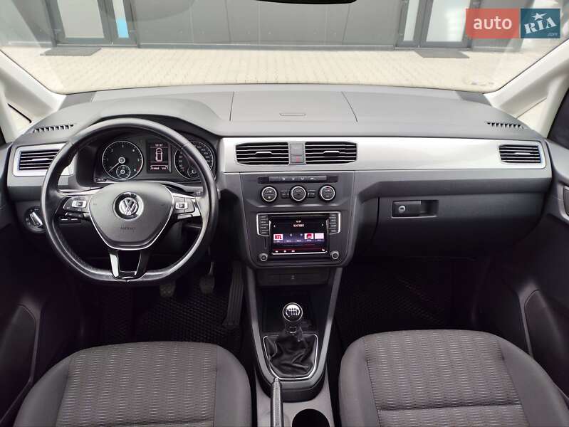 Минивэн Volkswagen Caddy 2016 в Черновцах фото 74 Минивэн Volkswagen Caddy 2016 в Черновцах