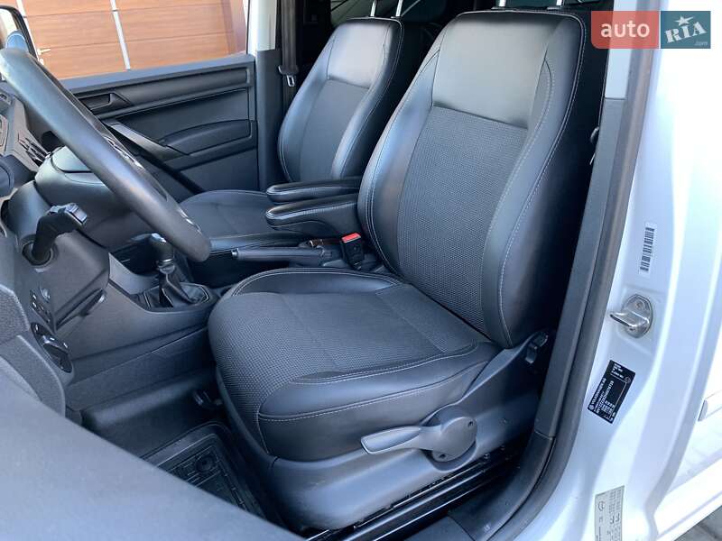 Мінівен Volkswagen Caddy 2017 в Бердичеві