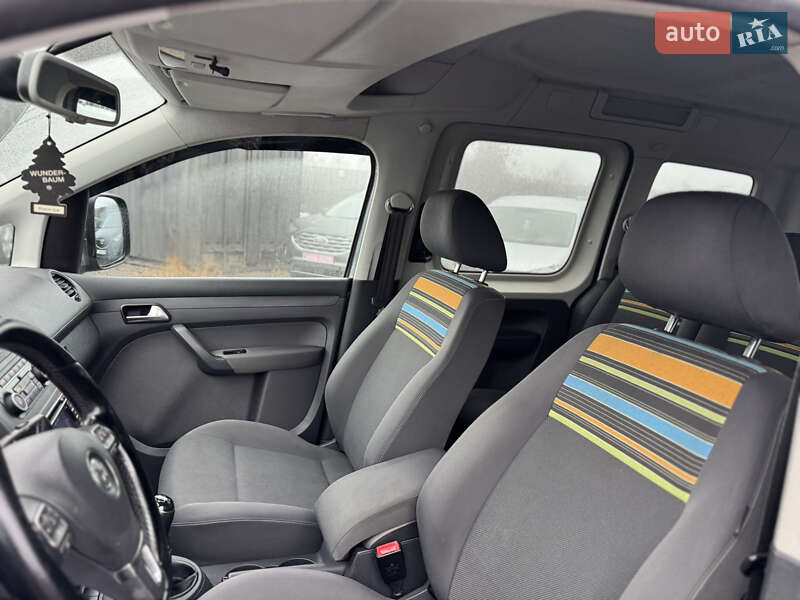 Минивэн Volkswagen Caddy 2013 в Сарнах