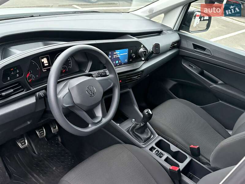 Грузовой фургон Volkswagen Caddy 2022 в Киеве