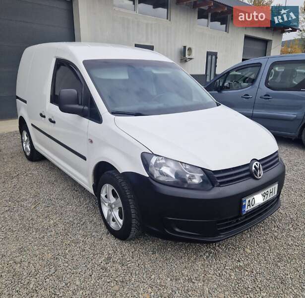 Volkswagen Caddy 2011