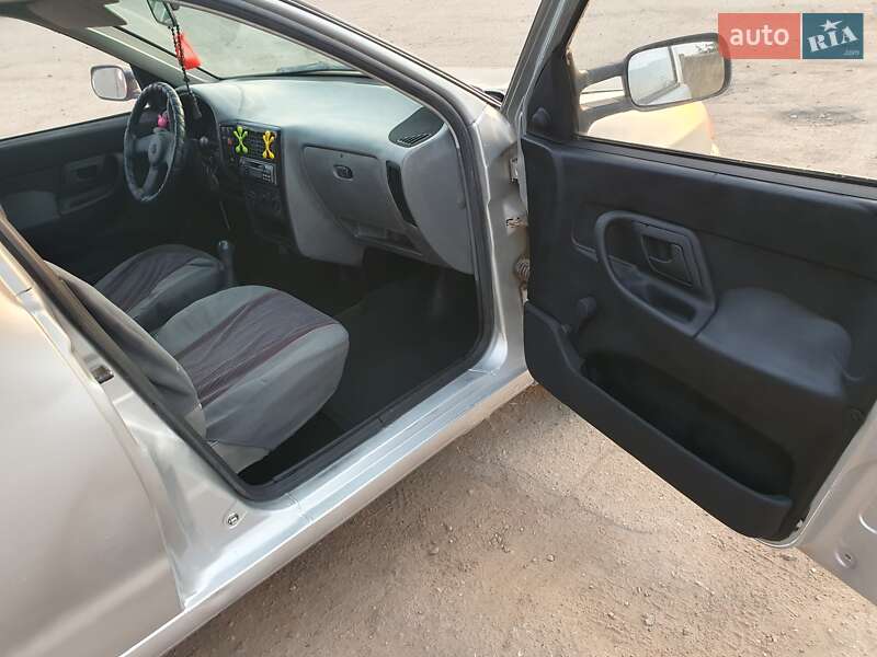 Минивэн Volkswagen Caddy 1999 в Белгороде-Днестровском