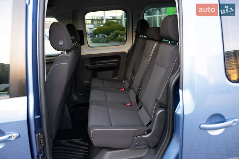 Минивэн Volkswagen Caddy 2017 в Луцке