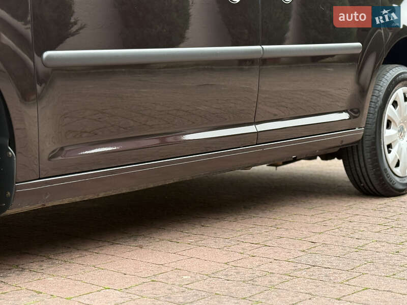 Мінівен Volkswagen Caddy 2013 в Стрию