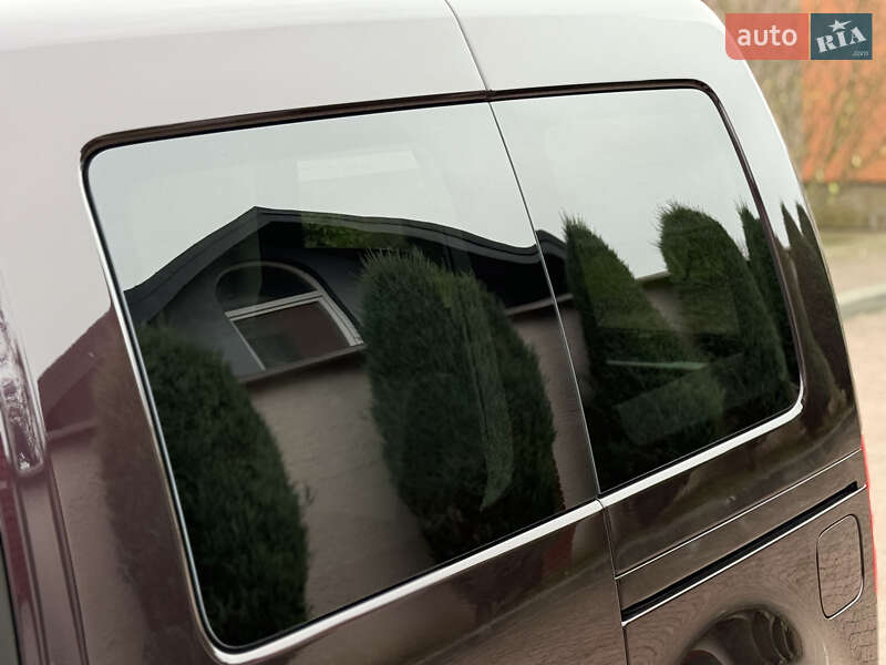 Мінівен Volkswagen Caddy 2013 в Стрию