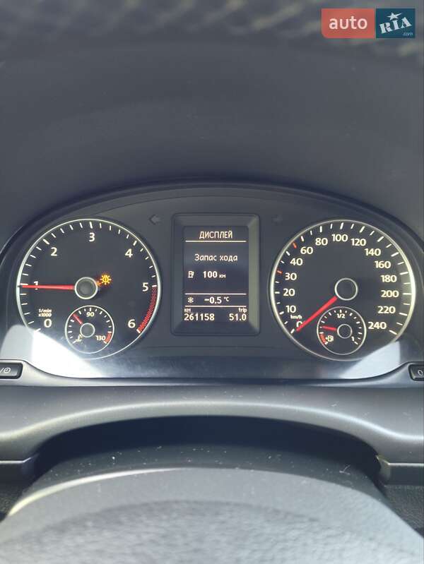 Минивэн Volkswagen Caddy 2012 в Черновцах