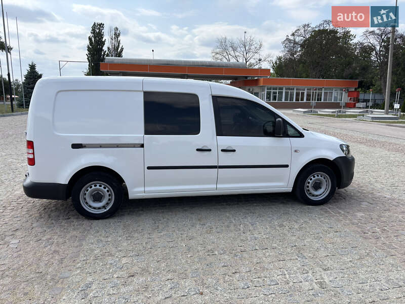 Мінівен Volkswagen Caddy 2014 в Первомайську