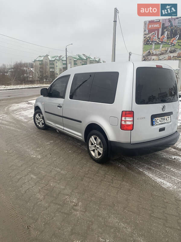 Мінівен Volkswagen Caddy 2010 в Дрогобичі