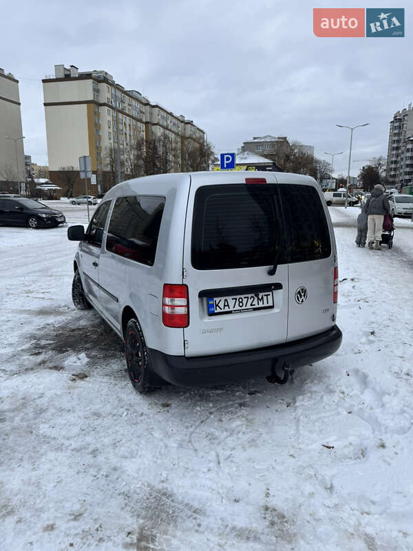 Мінівен Volkswagen Caddy 2010 в Києві