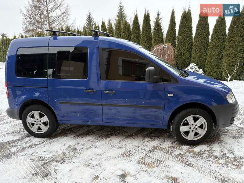 Минивэн Volkswagen Caddy 2006 в Судовой Вишне
