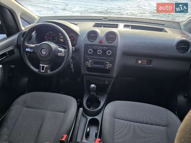 Мінівен Volkswagen Caddy 2014 в Тернополі