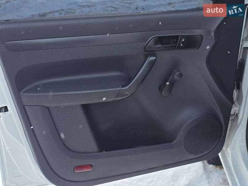 Мінівен Volkswagen Caddy 2014 в Тернополі