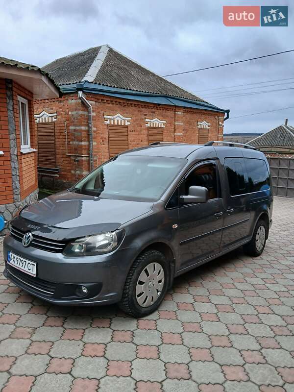 Мінівен Volkswagen Caddy 2011 в Вільшанах