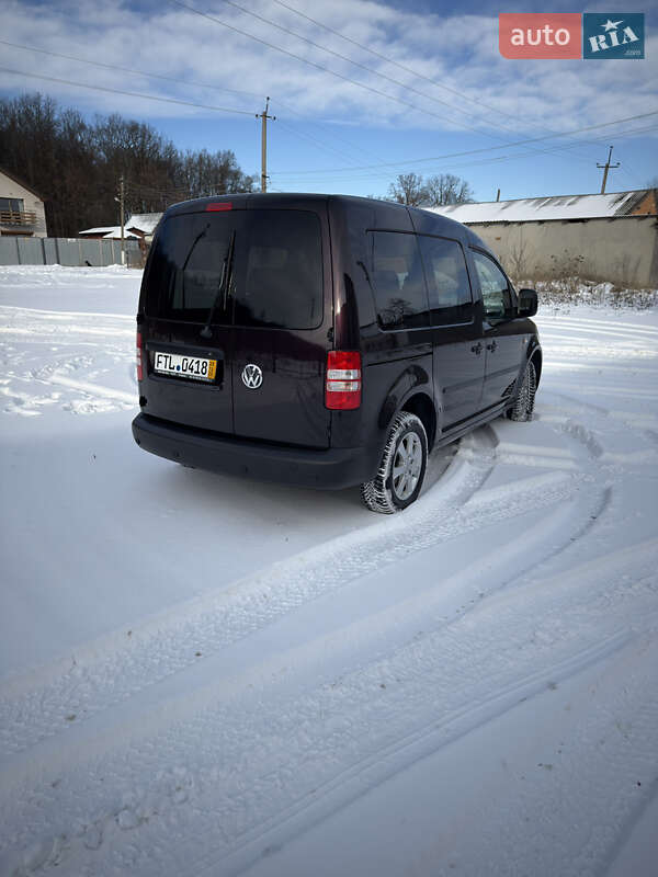Минивэн Volkswagen Caddy 2012 в Бучаче