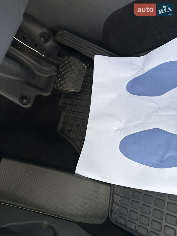 Минивэн Volkswagen Caddy 2012 в Бучаче