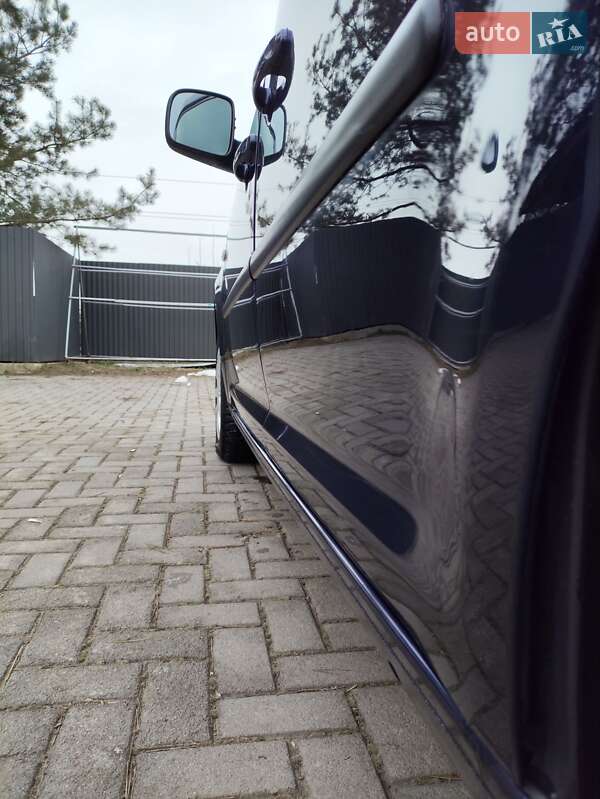 Мінівен Volkswagen Caddy 2012 в Чернівцях