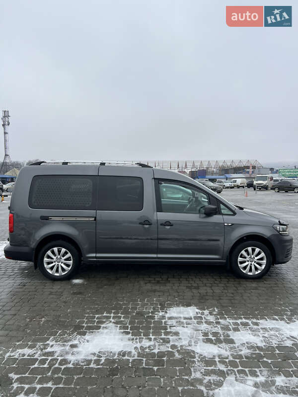 Мінівен Volkswagen Caddy 2019 в Чернівцях