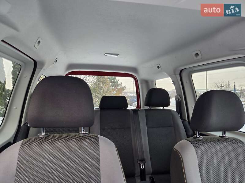 Минивэн Volkswagen Caddy 2019 в Нововолынске