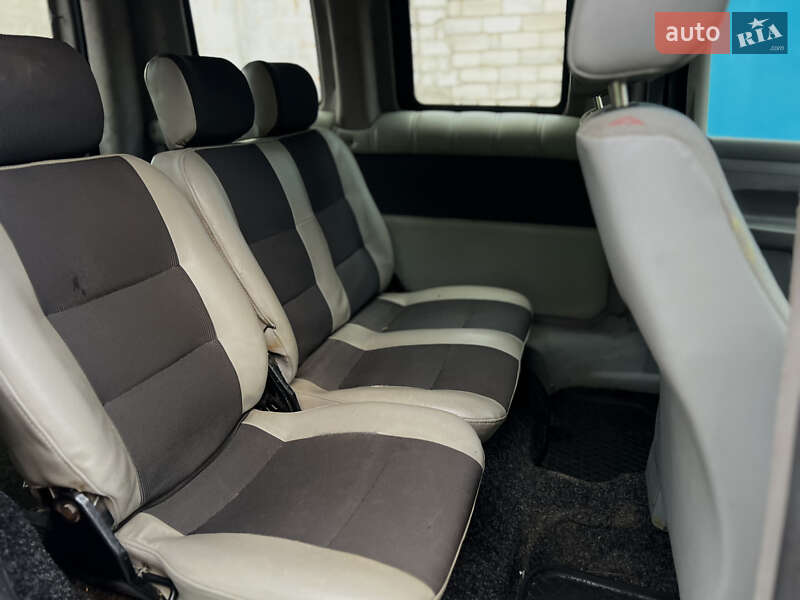 Минивэн Volkswagen Caddy 2005 в Житомире фото 8 Минивэн Volkswagen Caddy 2005 в Житомире