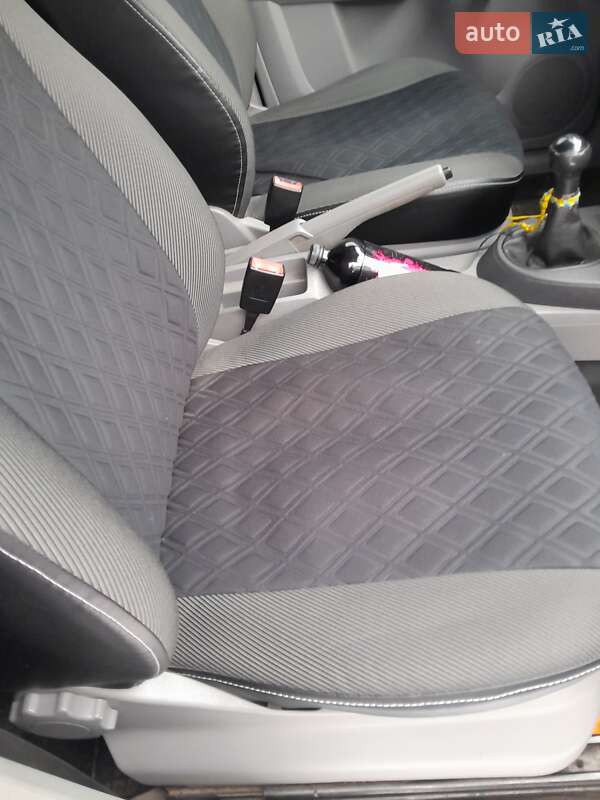 Минивэн Volkswagen Caddy 2008 в Жашкове