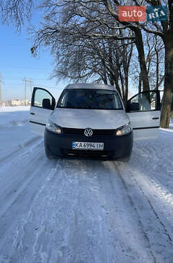 Грузовой фургон Volkswagen Caddy 2015 в Киеве