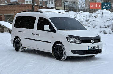 Минивэн Volkswagen Caddy 2011 в Житомире