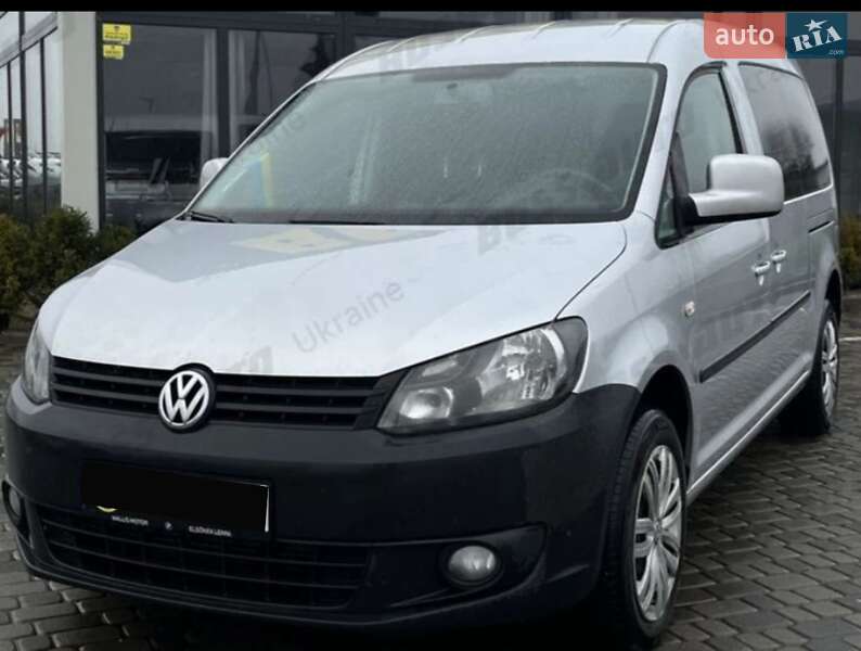 Минивэн Volkswagen Caddy 2015 в Виноградове