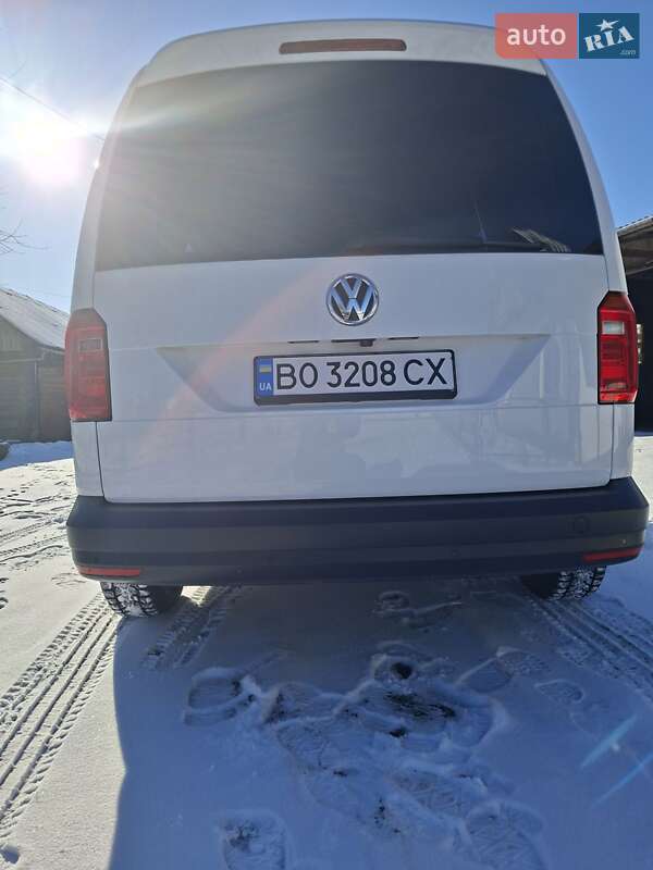 Минивэн Volkswagen Caddy 2015 в Луцке