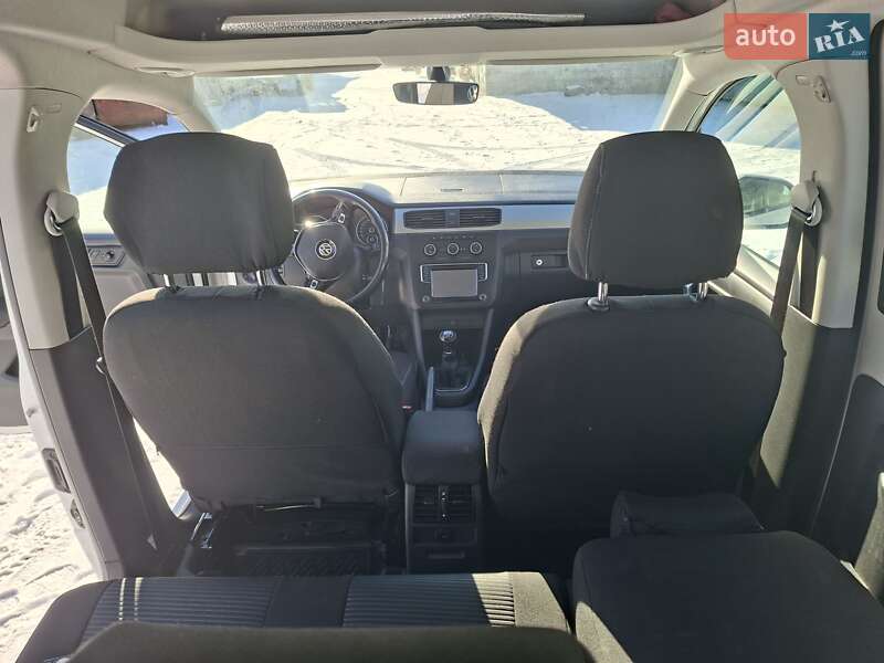 Минивэн Volkswagen Caddy 2015 в Луцке