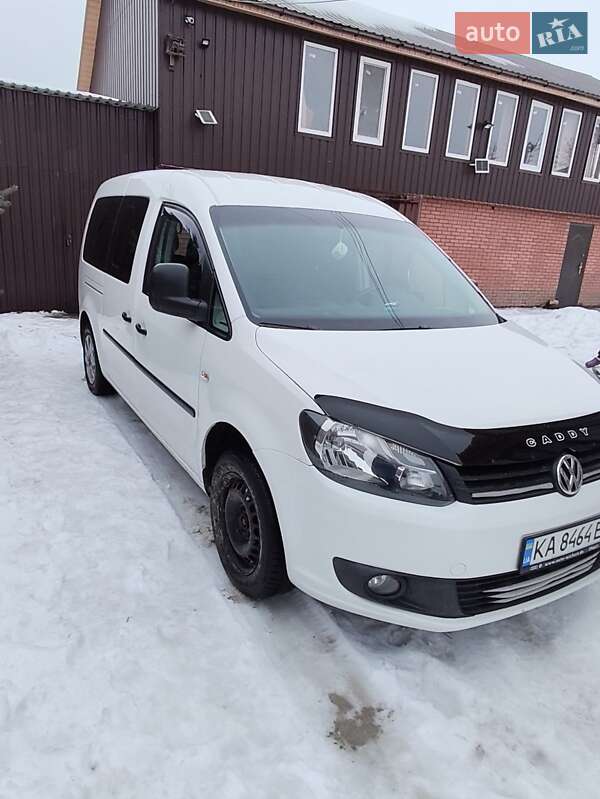 Volkswagen Caddy 2011