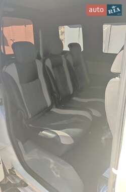 Минивэн Volkswagen Caddy 2011 в Киеве