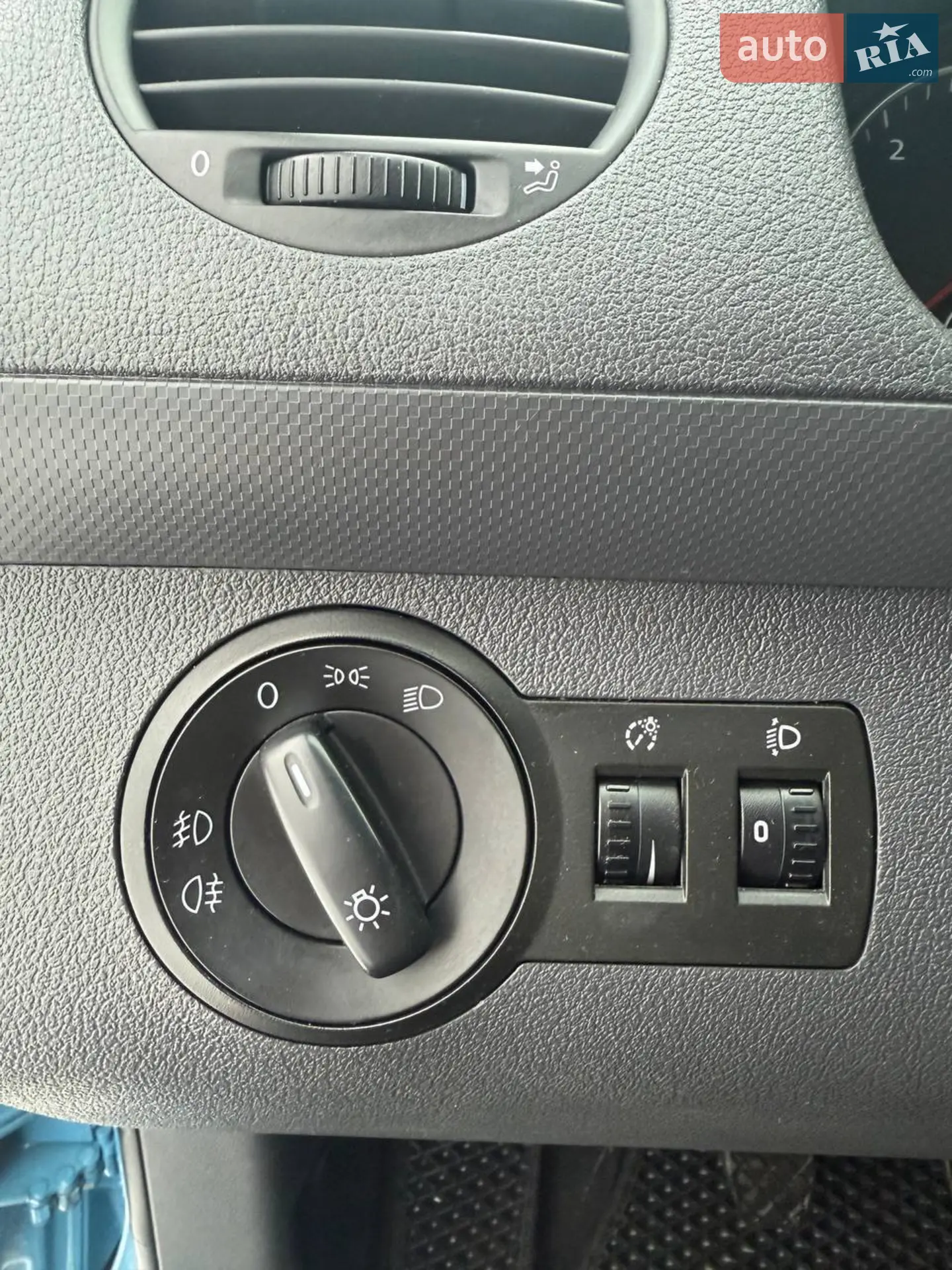 2011 Volkswagen Caddy - мініатюра 26