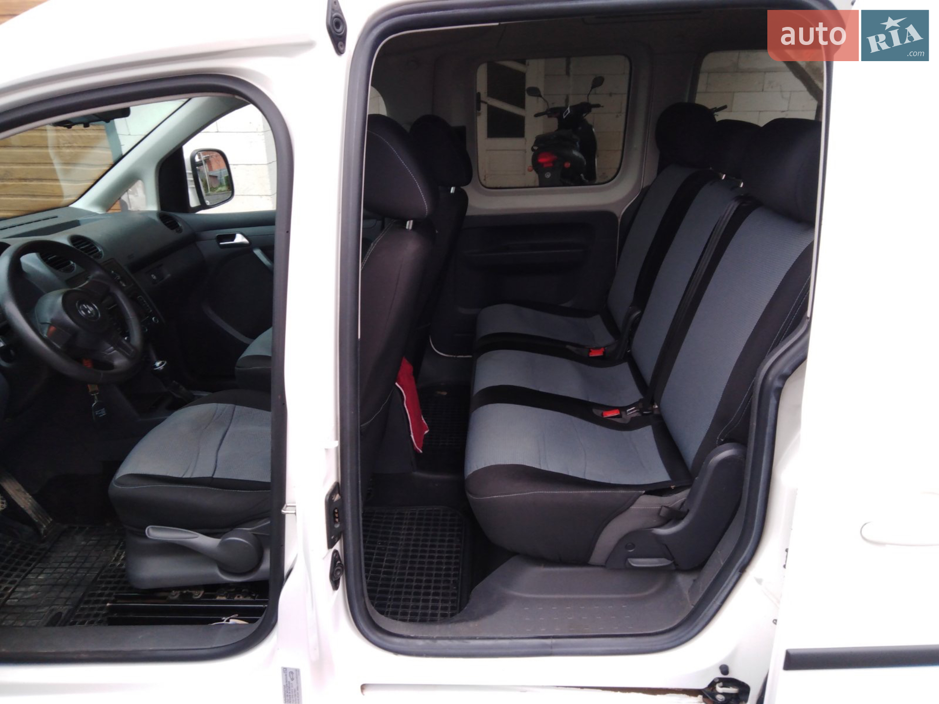 2011 Volkswagen Caddy - мініатюра 4