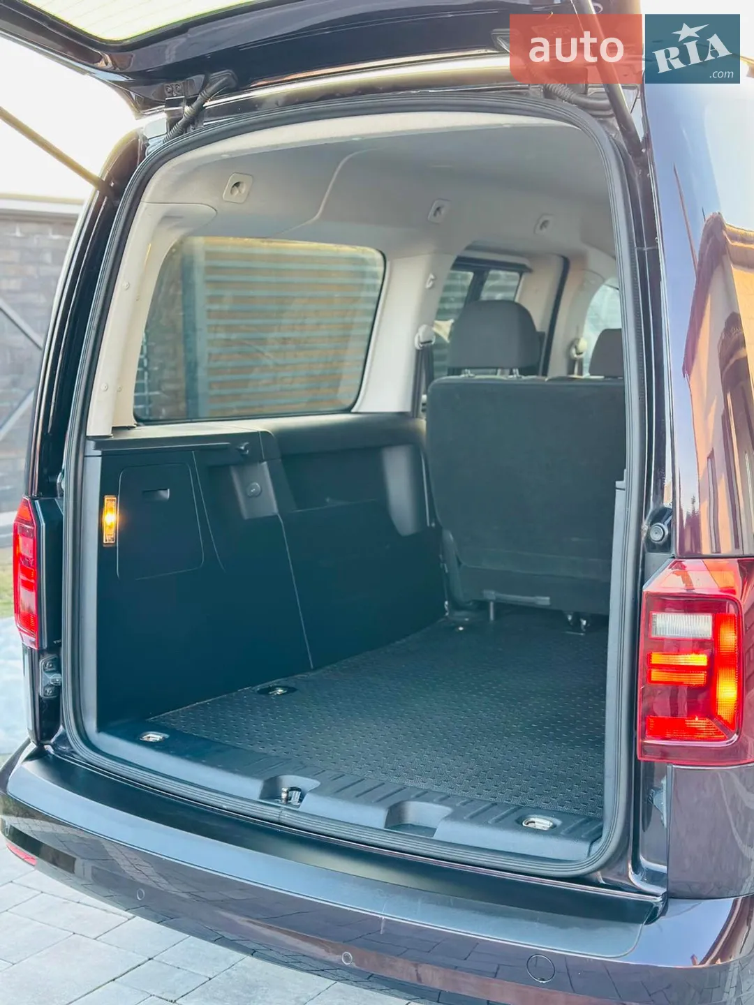 2017 Volkswagen Caddy - мініатюра 33