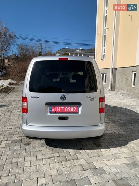 Минивэн Volkswagen Caddy 2009 в Кременце