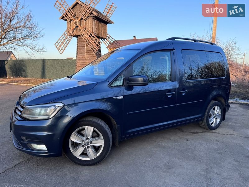 Минивэн Volkswagen Caddy 2015 в Переяславе