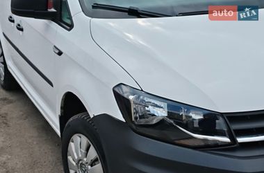 Мінівен Volkswagen Caddy 2015 в Києві
