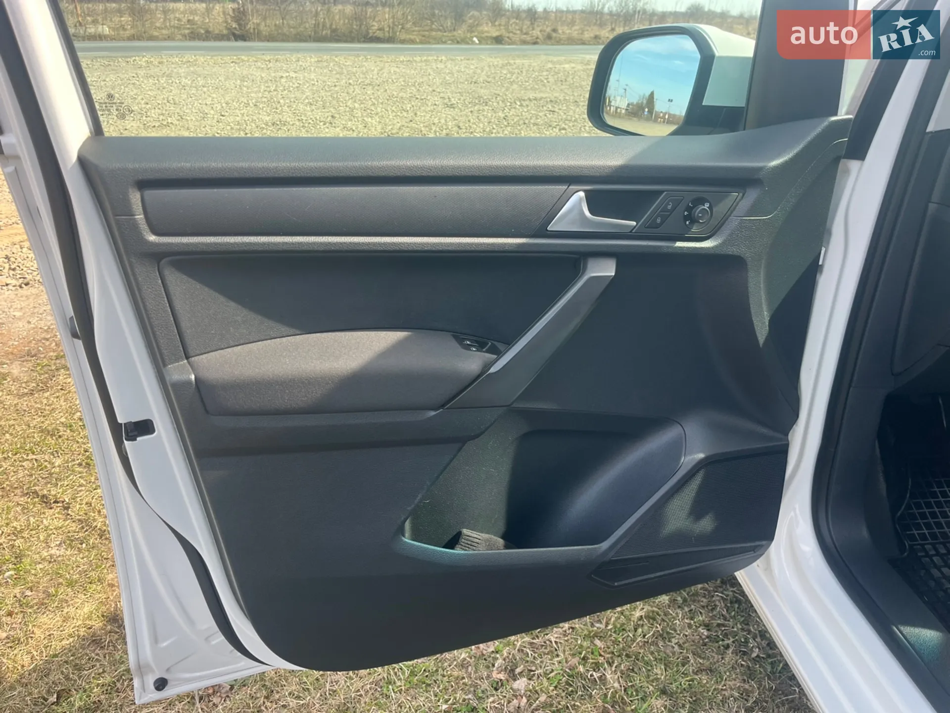 2017 Volkswagen Caddy - мініатюра 15