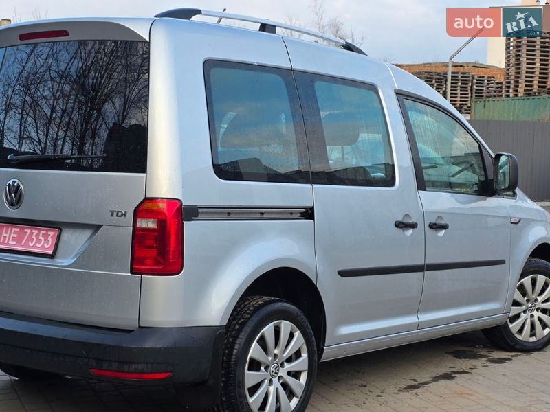 Минивэн Volkswagen Caddy 2017 в Ровно