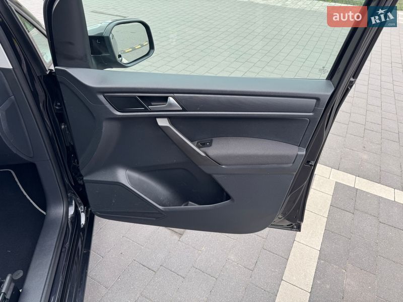 Минивэн Volkswagen Caddy 2019 в Мукачево