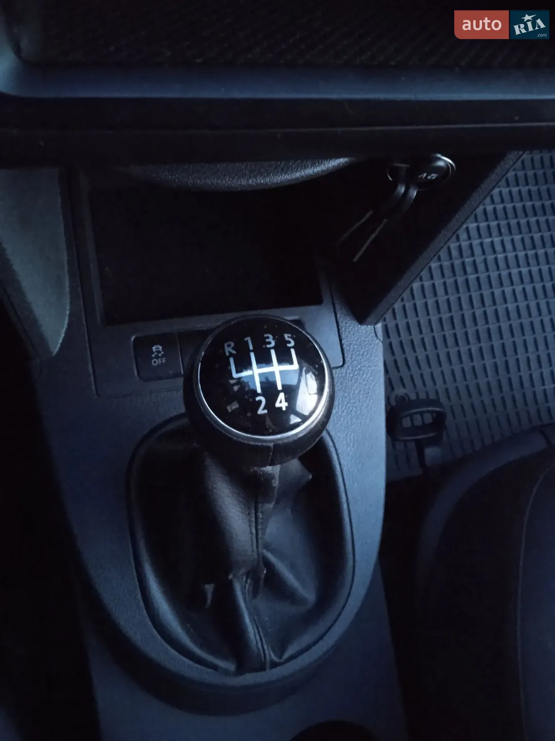 2012 Volkswagen Caddy - мініатюра 24