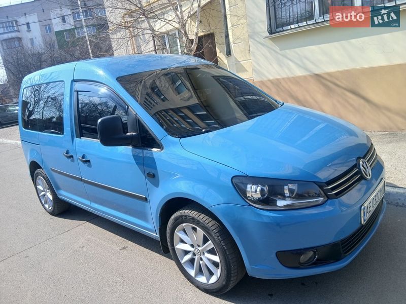 Volkswagen Caddy 2011