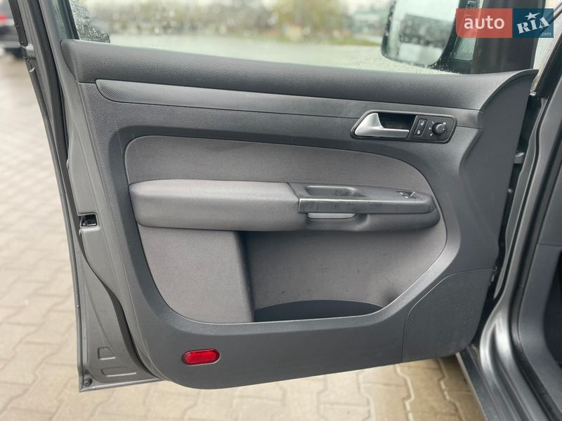 Минивэн Volkswagen Caddy 2015 в Коломые