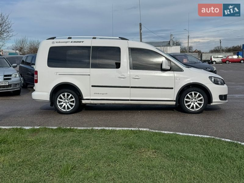 Минивэн Volkswagen Caddy 2011 в Каменке
