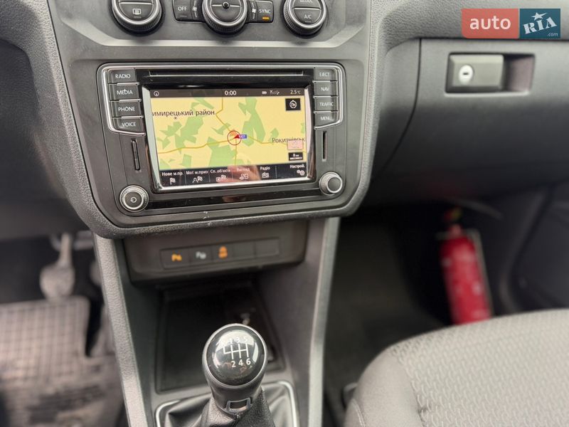 Минивэн Volkswagen Caddy 2017 в Сарнах