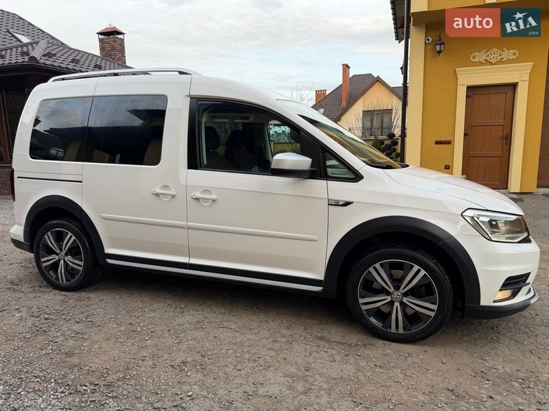 Минивэн Volkswagen Caddy 2017 в Львове фото 11 Минивэн Volkswagen Caddy 2017 в Львове