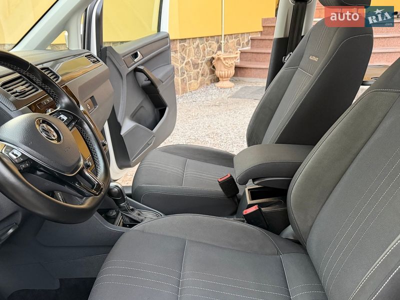Минивэн Volkswagen Caddy 2017 в Львове фото 42 Минивэн Volkswagen Caddy 2017 в Львове