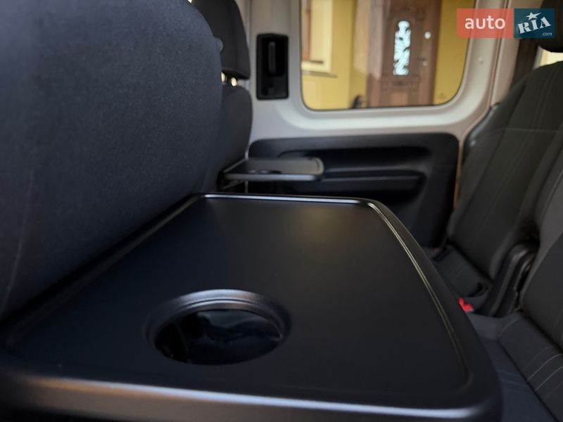 Минивэн Volkswagen Caddy 2017 в Львове фото 91 Минивэн Volkswagen Caddy 2017 в Львове