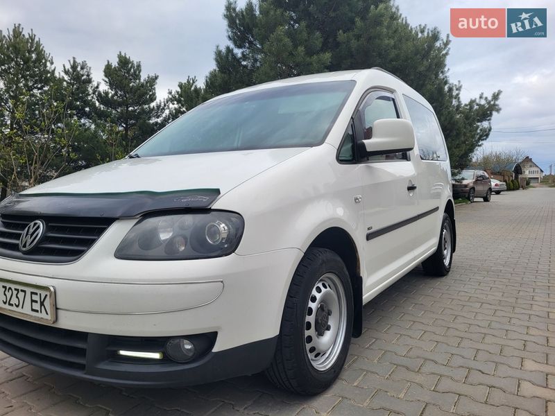 Минивэн Volkswagen Caddy 2006 в Хмельницком