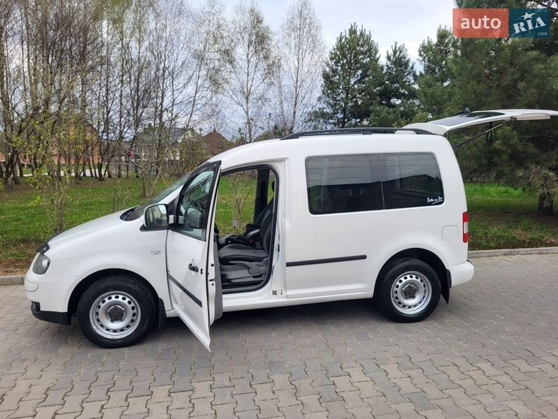 Минивэн Volkswagen Caddy 2006 в Хмельницком
